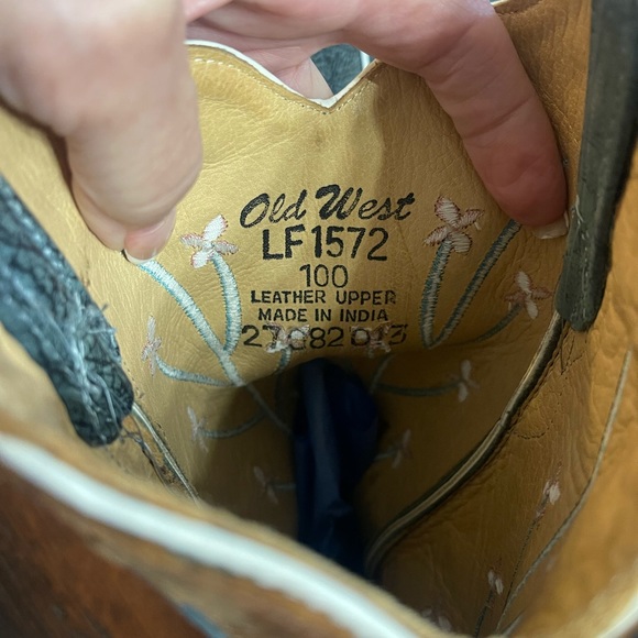 Old west 🤠 cowboy boots - Picture 3 of 3